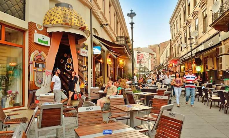 Chic Studio Old City Center - Ivo19 Bucarest Esterno foto
