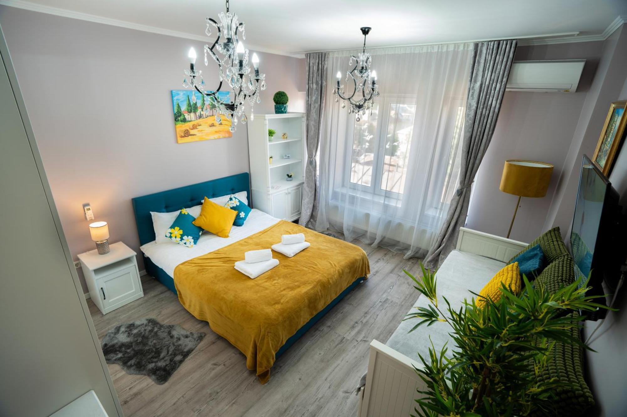 Chic Studio Old City Center - Ivo19 Bucarest Esterno foto