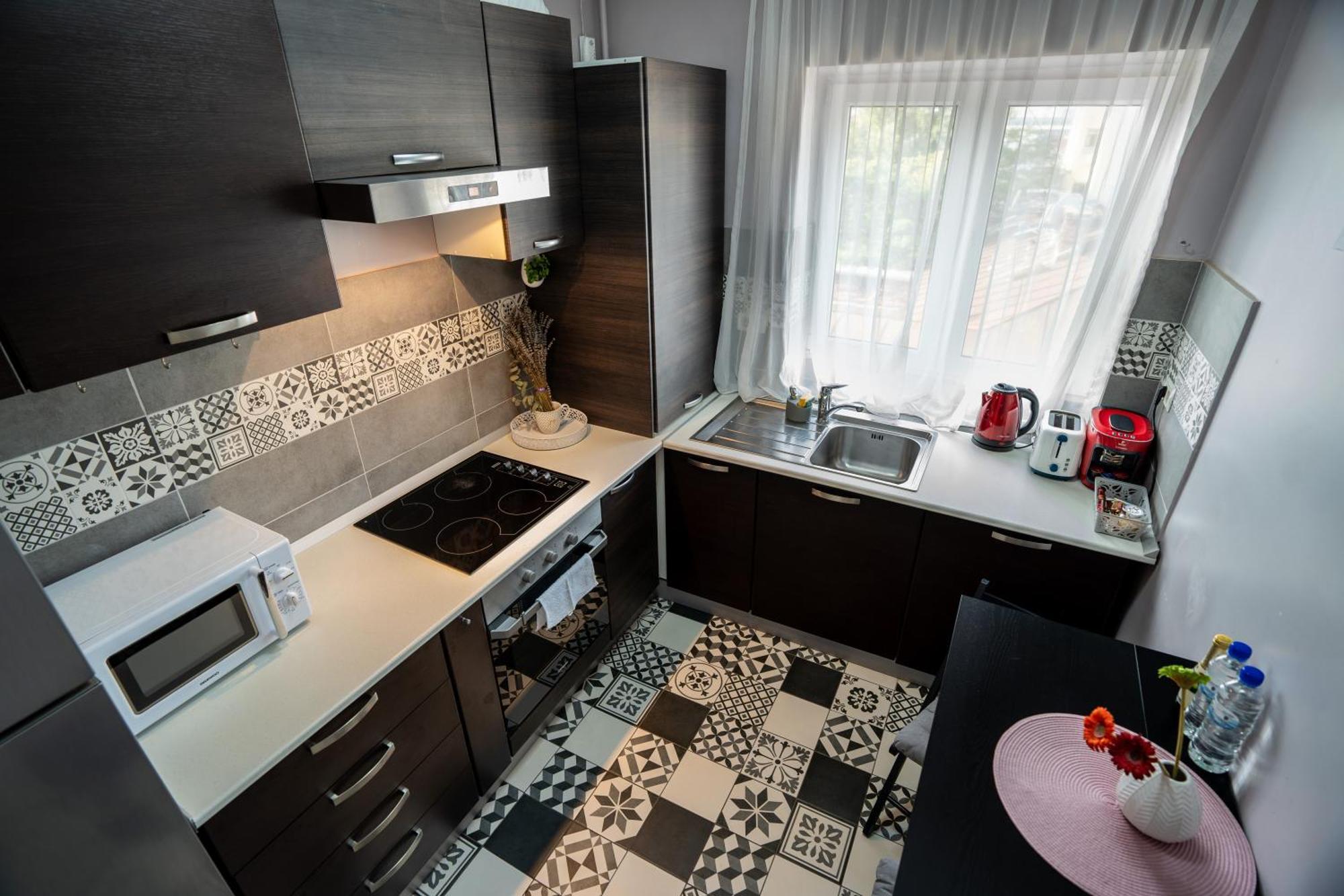 Chic Studio Old City Center - Ivo19 Bucarest Esterno foto